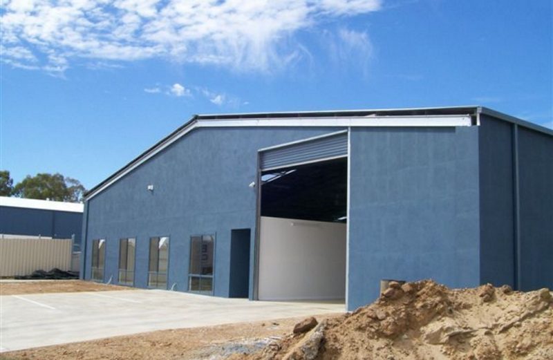 Steel framed commercial building suitable for industrial and retail parks